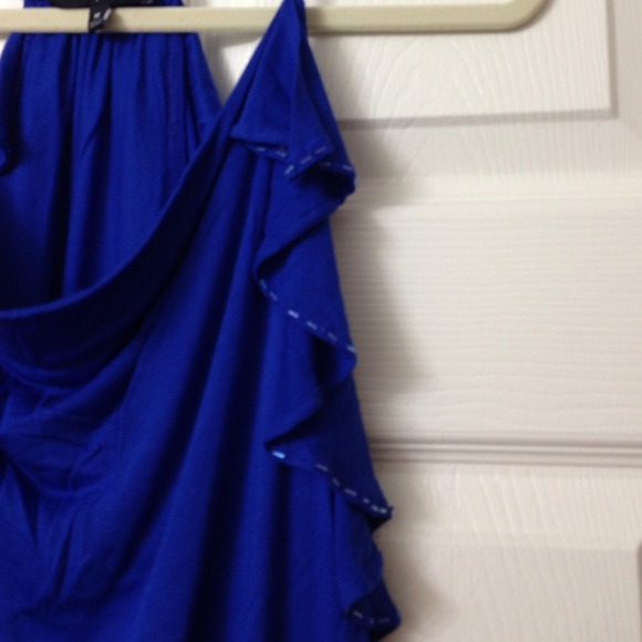 🎉bundled🎉 Royal blue top - Picture 2 of 3