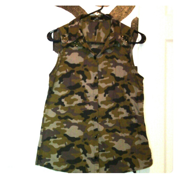 Camo Collar Shirt