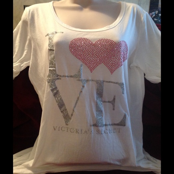 Victoria Secrete soft white t-shirt - Picture 2 of 3