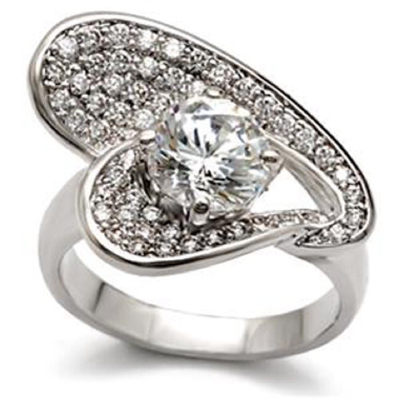 Tilted Heart Stainless Steel Cubic Zirconia Ring - Picture 1 of 1