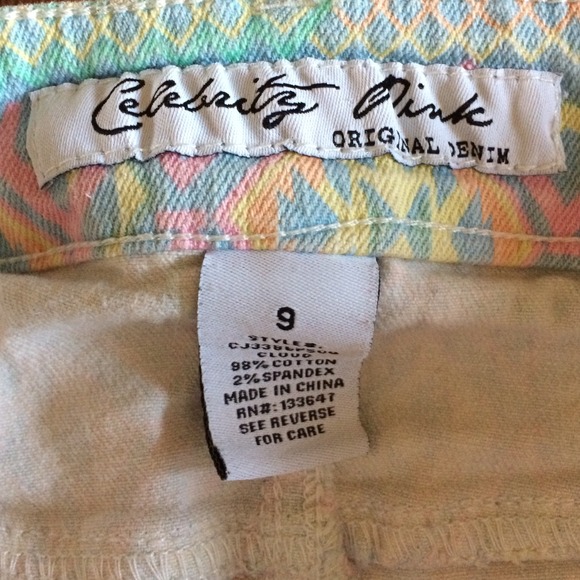 Tribal print shorts with long orange pockets! - Picture 4 of 4