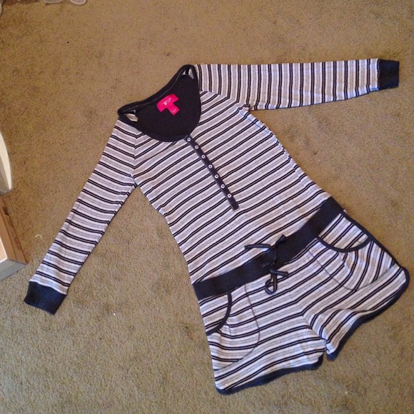 SOLD Victoria's Secret pj roper small - Picture 1 of 1