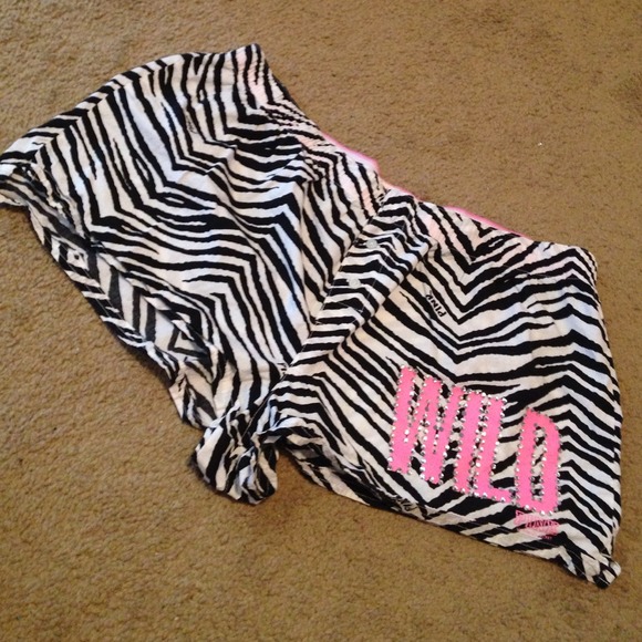 Victoria's Secret pink sleep shorts size medium