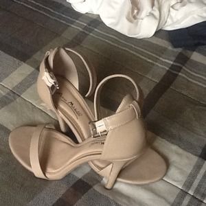 Nude sandals