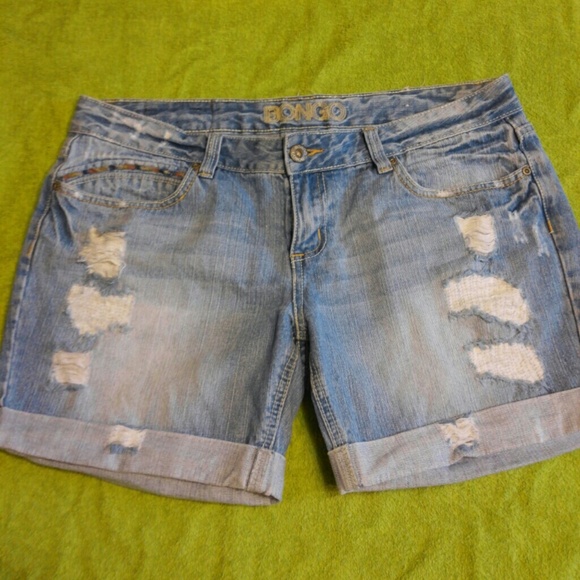 BONGO size 15 shorts