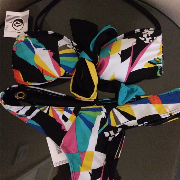 Bright pattern Volcom BIKINI