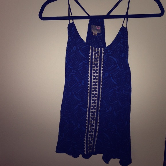 Tribal tank - Ecolé - Picture 1 of 2