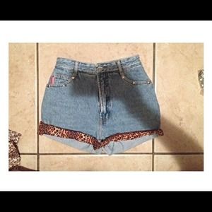 Highwaisted shorts