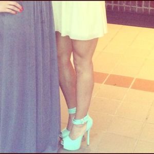 JustFab Suede Baby Blue Pumps
