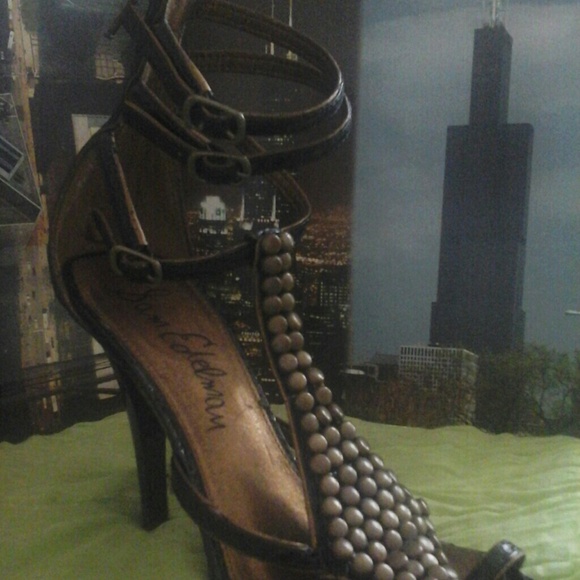 Sam Edelman Shoes - SOLD *BUNDLED*Sam Edelman Nilla T-Strap - black