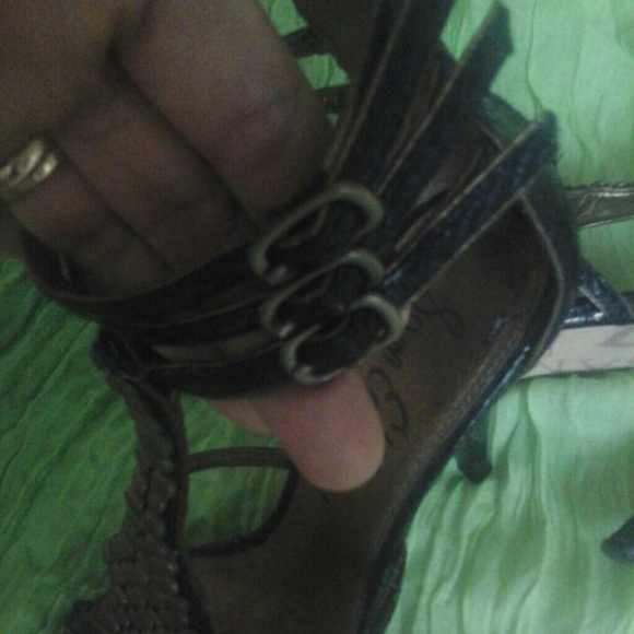 SOLD *BUNDLED*Sam Edelman Nilla T-Strap - black - Picture 3 of 4