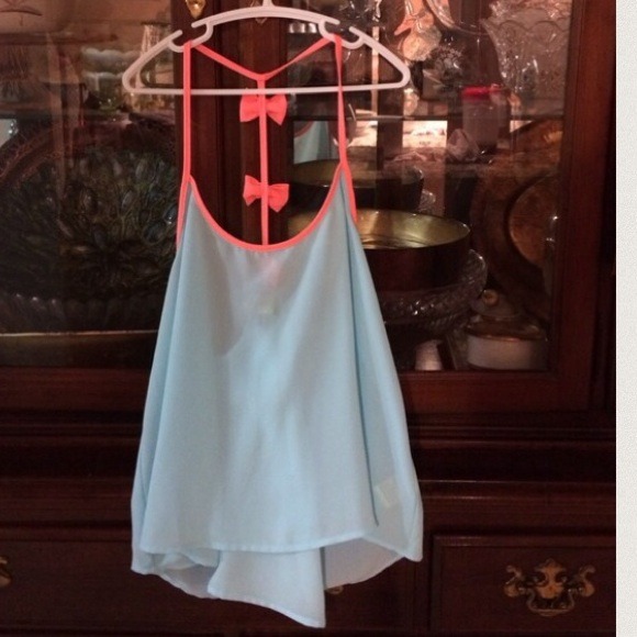💖Adorable bow back tank