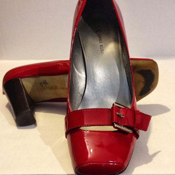 Anne Klein Patent Leather Cherry Red 8 Silvr Bckle