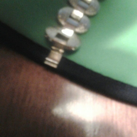 Bnwt Goldtone Allude Watch with diamond Face - Picture 2 of 2