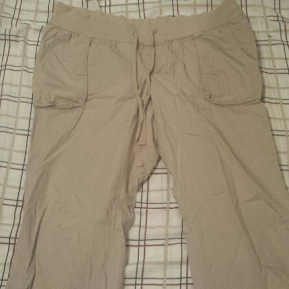 ☆Old Navy Maternity Pants.