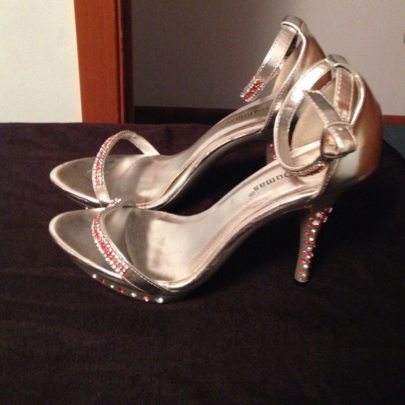 Customized heels - Picture 2 of 4