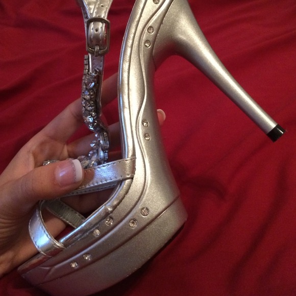 Prom heels - Picture 3 of 4