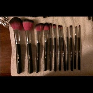 Sold-Sedona Lace 12 Piece Synthetic Brush Set