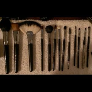 Sold-Sedona Lace Vortex Brush Set