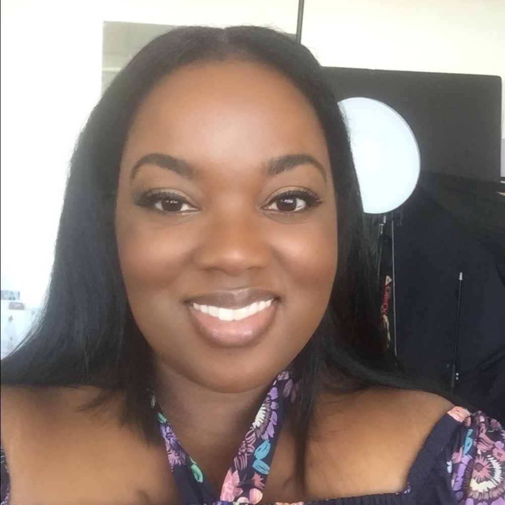 🎈Meet Your Seller 🎈