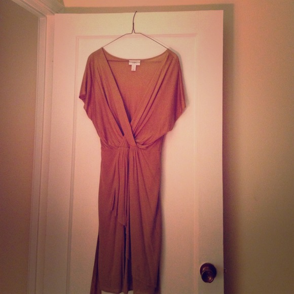 ❌❌Sold in bundle for @daisyr07❌❌Wrap dress!