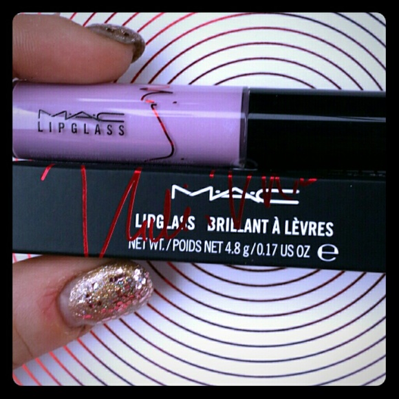 Brand new MAC Nicki 2 Lipglass
