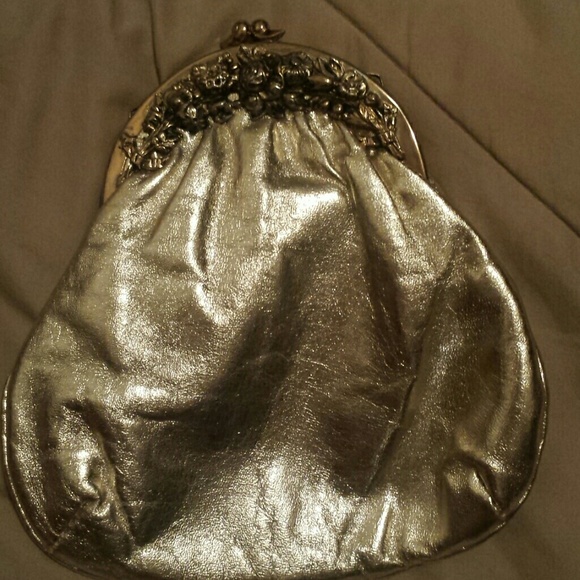 Vintage Clutch bundle - Picture 3 of 4