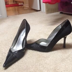 Beautiful pointy heels.