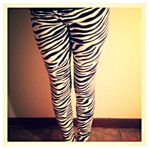Fun Zebra Print Leggings