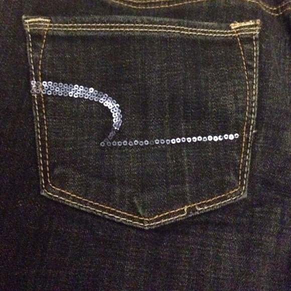 SOLD - Picture 3 of 4