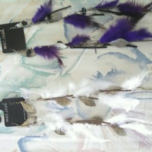 2 pair of Wet Seal long dangle feather earrings