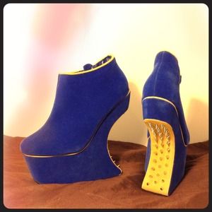 Royal blue and beige Gravity Booties