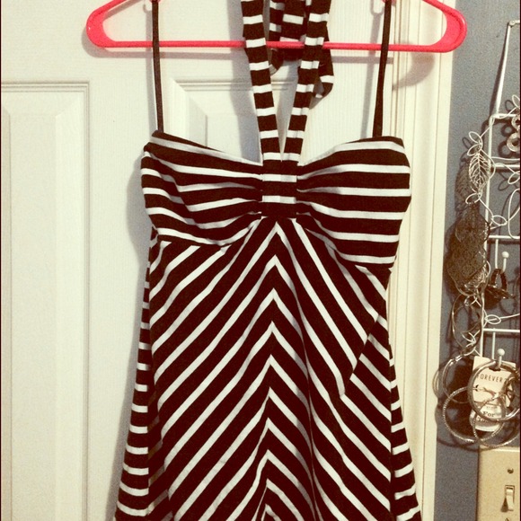 The loft halter top
