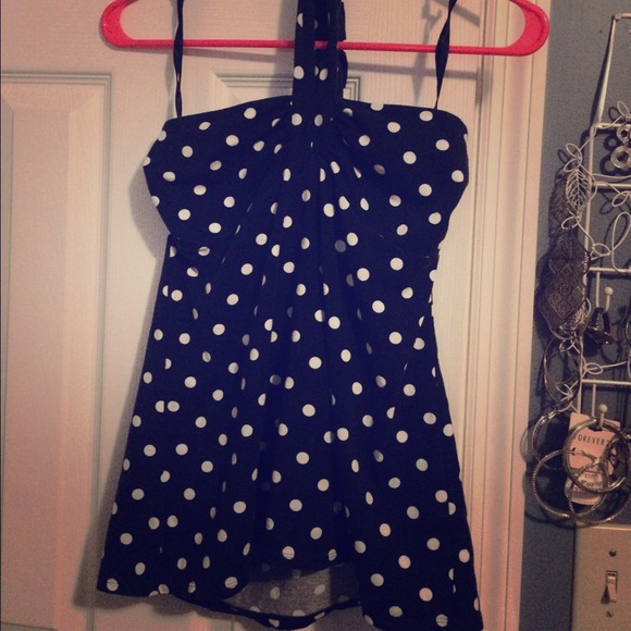 Cute loft halter top