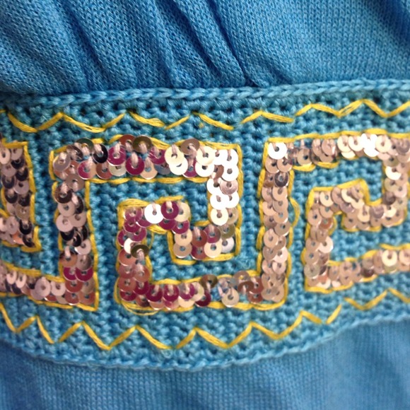 Blue IISLI sequined spaghetti strap top Sz XS/S