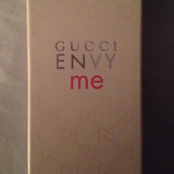 Gucci Envy Me Lotion RESERVED 4 @savannahsalgado