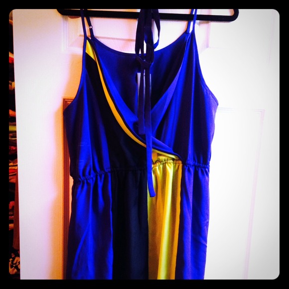 Color block dress - Picture 1 of 3