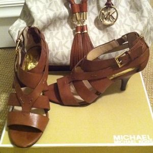Reduced again quick sale!! Michael Kors !