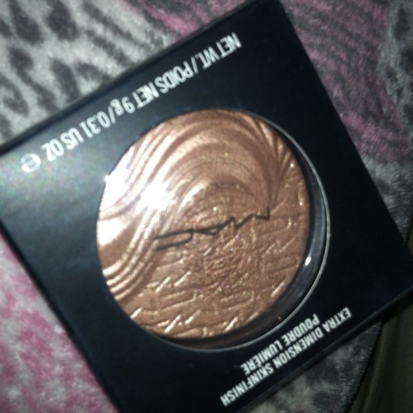 Mac highlighter, color is superb