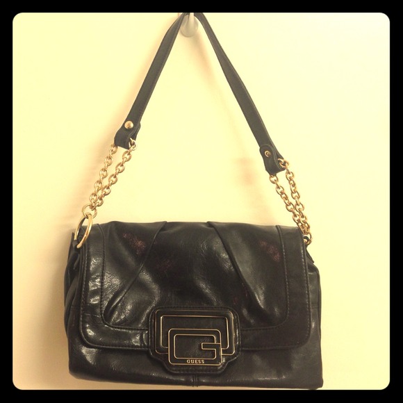 Guess shoulder bag. - Picture 1 of 4