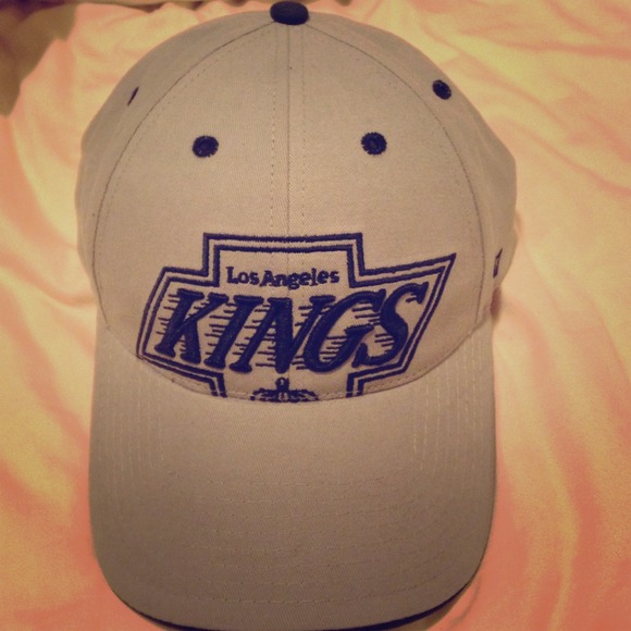 Kings hockey NHL Hat Velcro for Youth but fits all