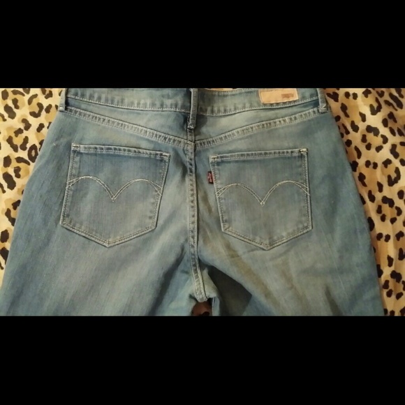Just reduced!!!! Levi Strauss Women's jeans