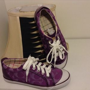 Purple Coach classic
