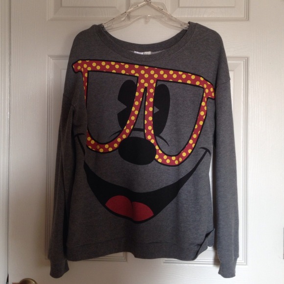 Oversize glasses sweater-looking to trade! - Picture 1 of 1