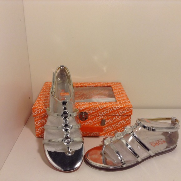 KIDS!!!!Micheal kors Miss Christina