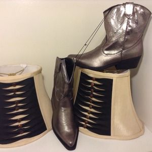 Gunmetal metallic low boot