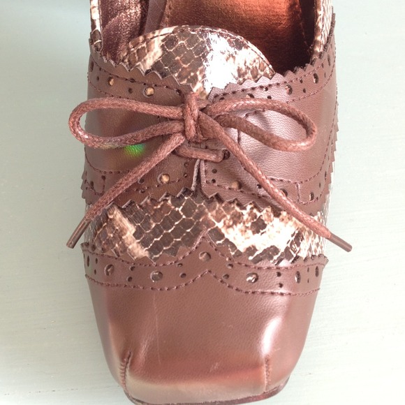 Rampage brown and python pump - Picture 2 of 4