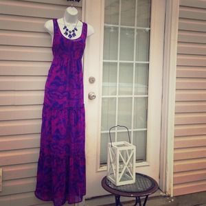 Maxi in bright purple and pink with tie waist