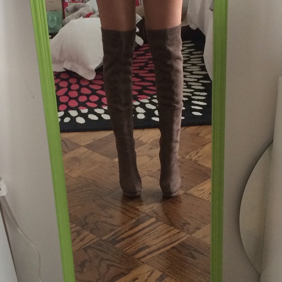 Additional pictures thigh high boots