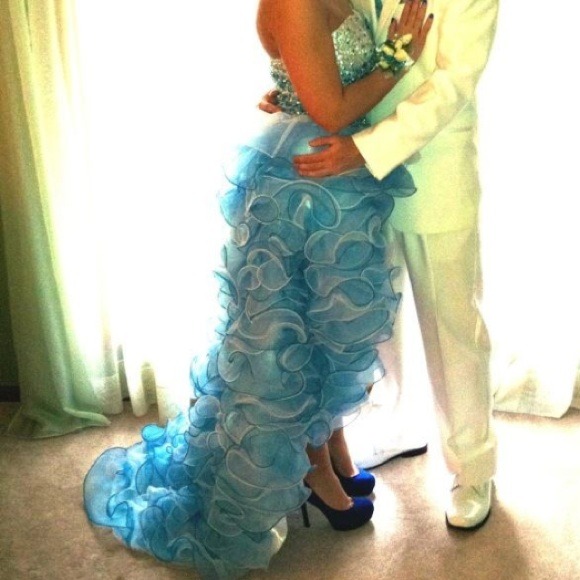 High-low authentic salsa dress! - Picture 2 of 3